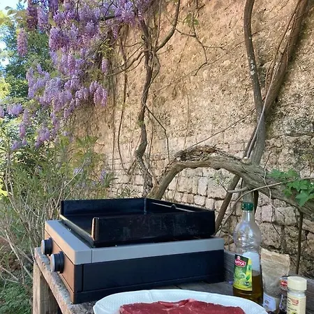 Сasa de vacaciones Maison De Famille, Grand Jardin Et Piscine Fermée Fontenay-le-Comte