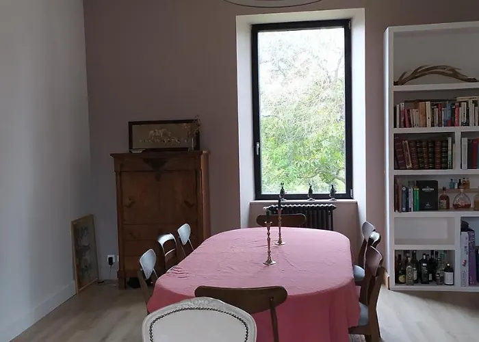 Nyaraló Maison De Famille, Grand Jardin Et Piscine Fermee Fontenay-le-Comte